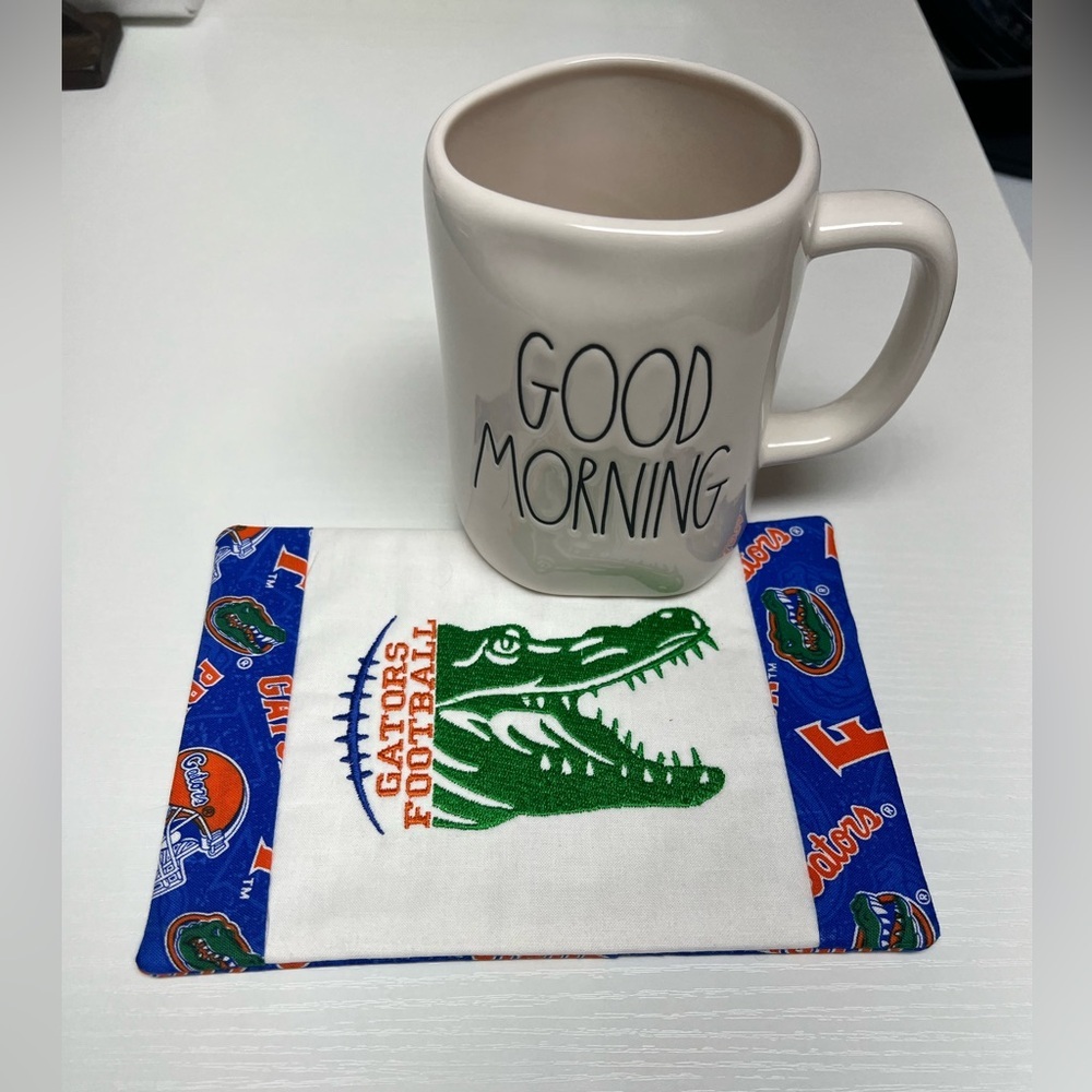 Choose a Mug Rug Match a Mug pick any one mug rug and any one mug from closet - Picture 12 of 14